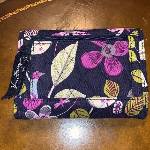 Vera Bradley Floral Nightingale Wallet - Picture 2 of 3